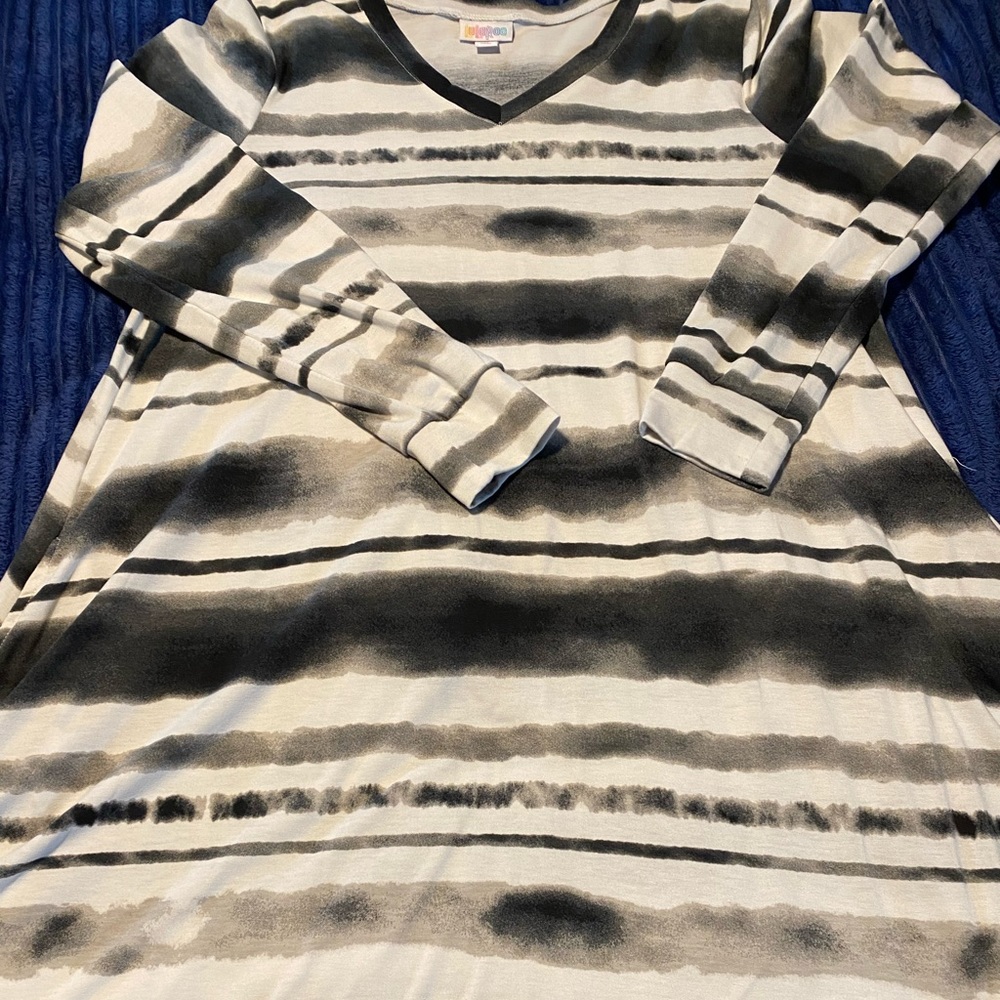 ⭐️ SALE M Emily Swing Dress